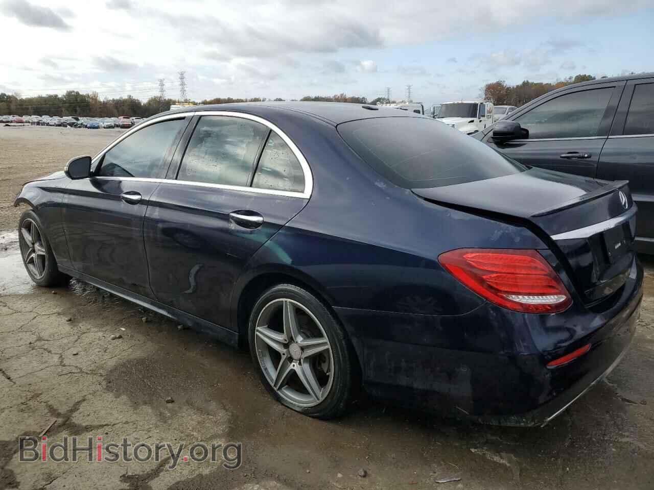 2017 MERCEDES-BENZ E-CLASS - VIN: WDDZF4JB4HA056385 - Фото 2
