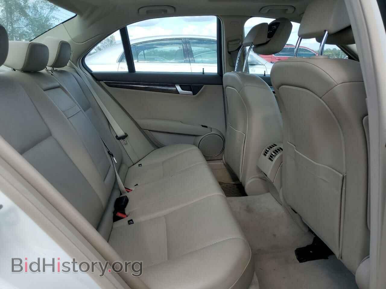 2012 MERCEDES-BENZ C-CLASS - VIN: WDDGF8BB6CF872748 - Фото 10