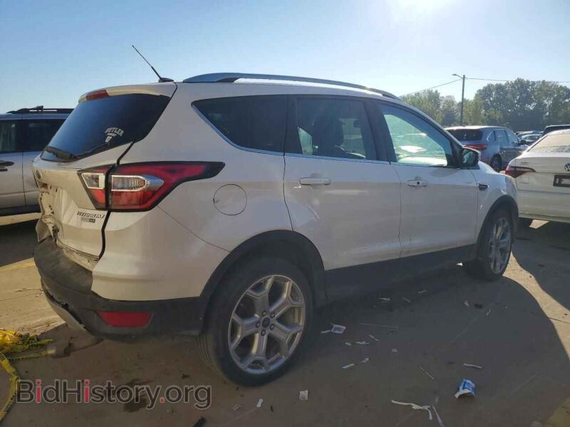 2017 Ford ESCAPE (VIN 1FMCU9J90HUB20996) — фото 3 из 13