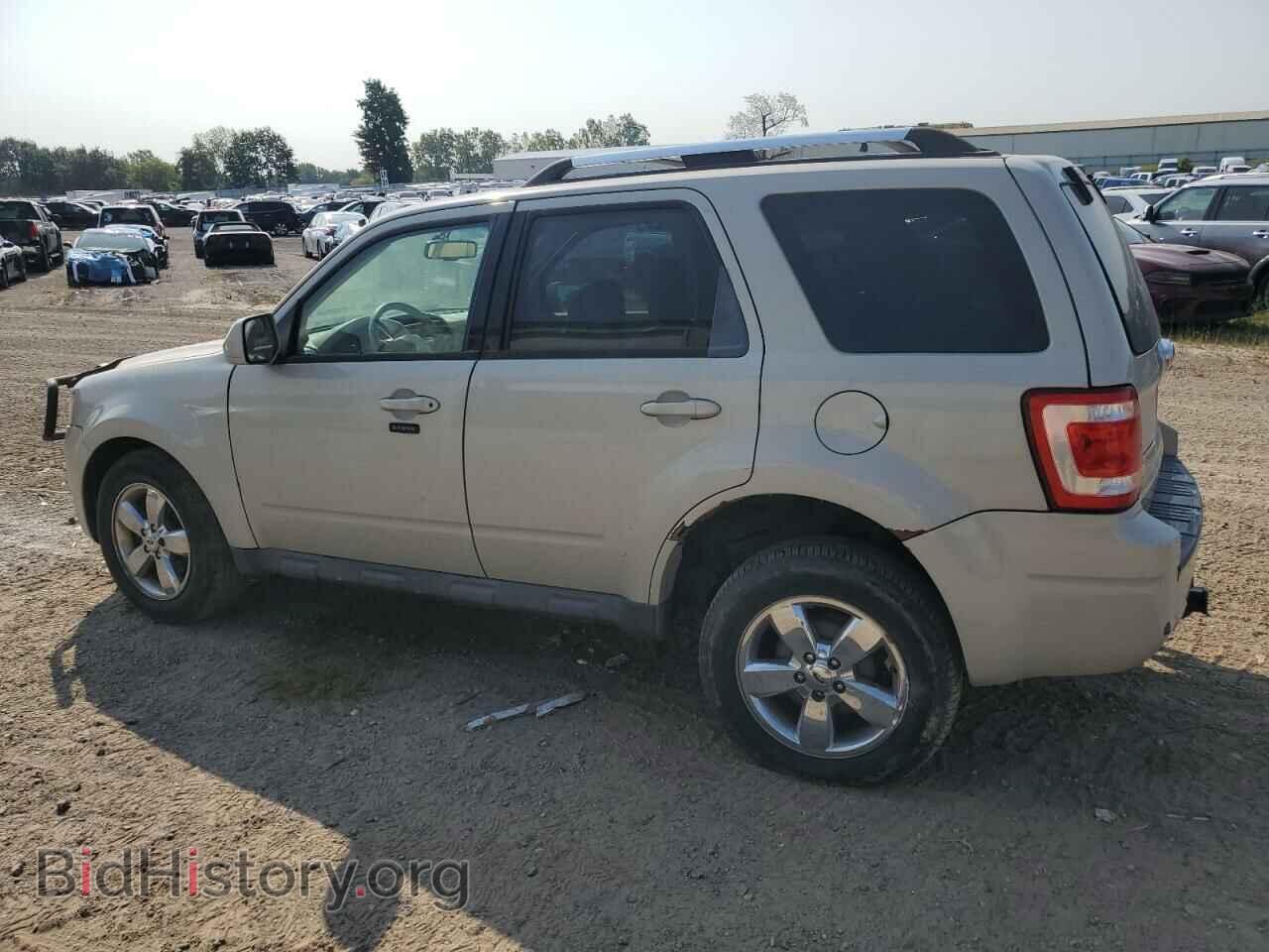 2009 FORD ESCAPE - VIN: 1FMCU94719KA33504 - Фото 2