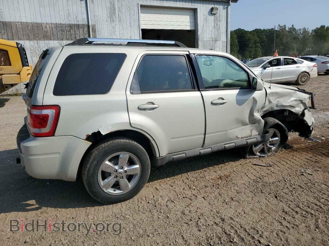 2009 FORD ESCAPE - VIN: 1FMCU94719KA33504 - Фото 3