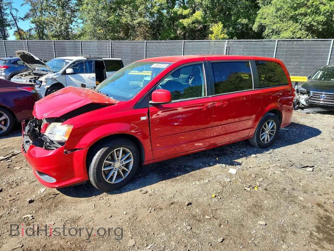 2014 Dodge CARAVAN SE (VIN 2C4RDGBG4ER372887) — photo 1 of 13, Copart, damage: front end