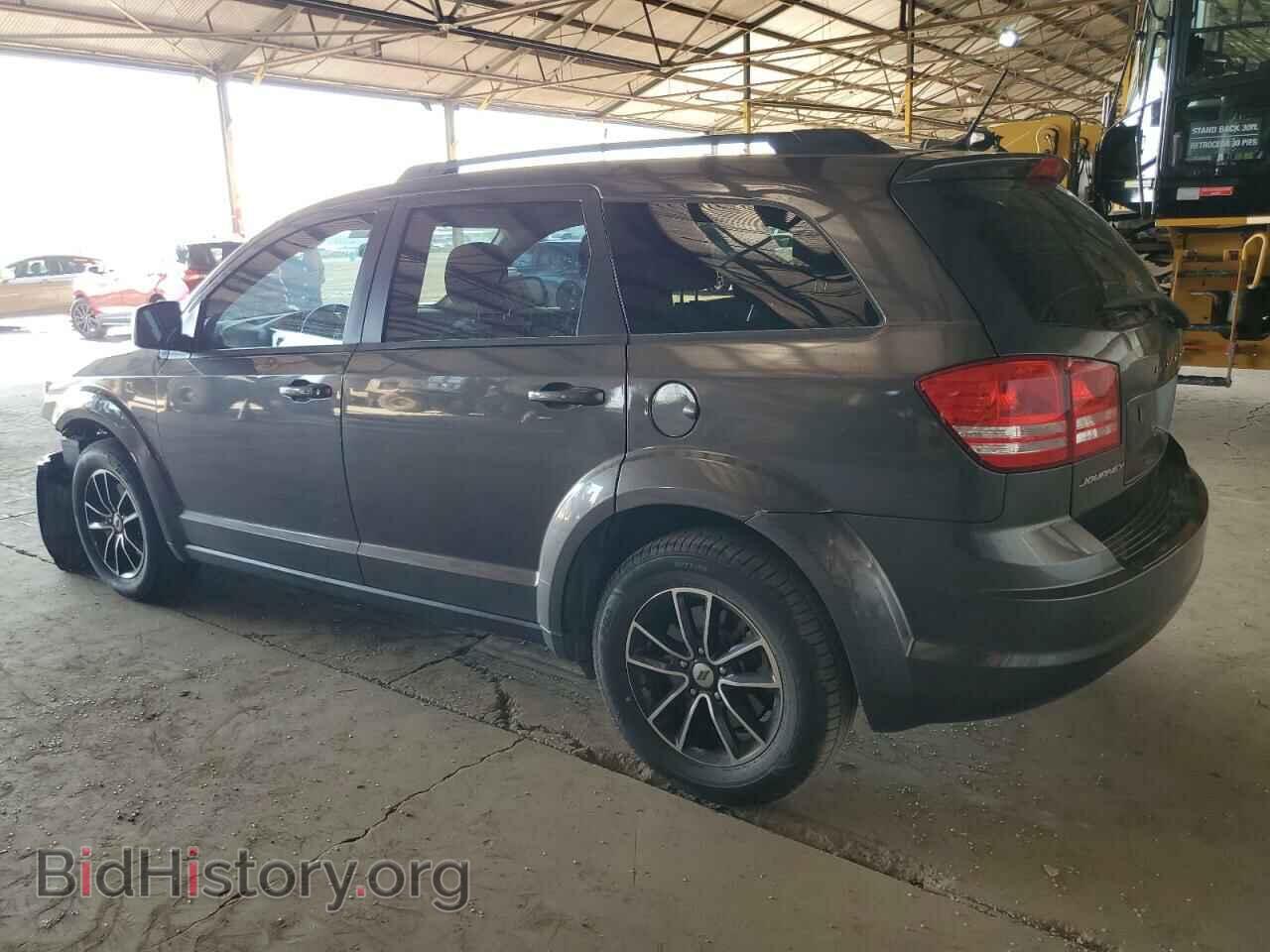 2018 DODGE JOURNEY - VIN: 3C4PDCAB0JT243672 - Фото 2