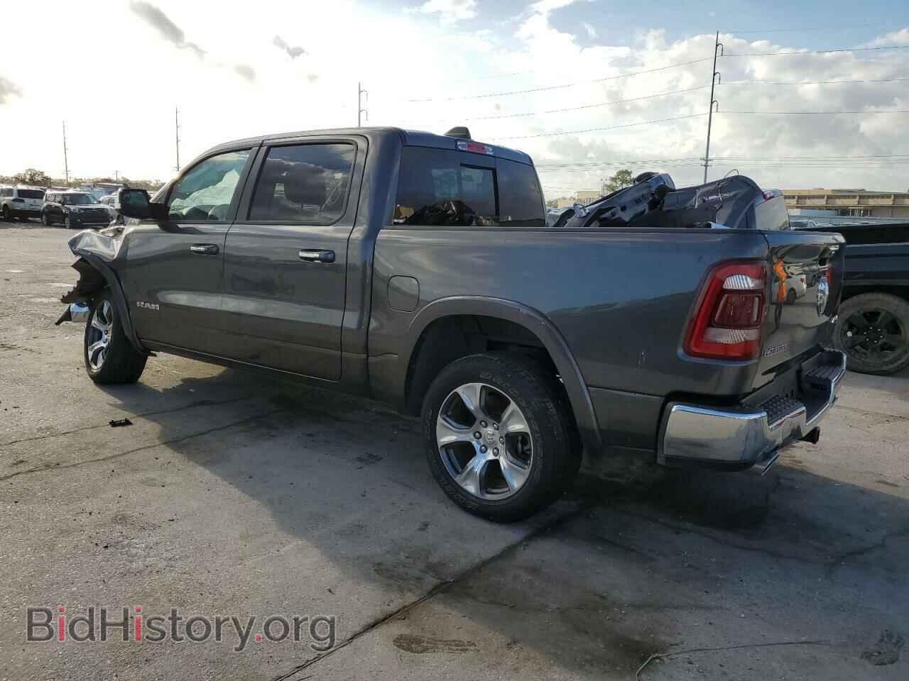 2021 RAM 1500 - VIN: 1C6SRFJT0MN776929 - Фото 2