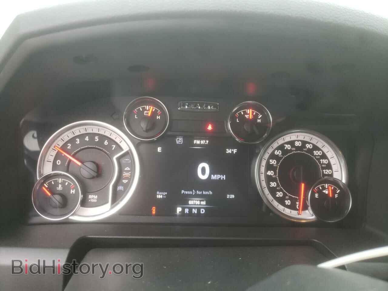 2017 RAM 1500 - VIN: 3C6RR7LT4HG784788 - Фото 9