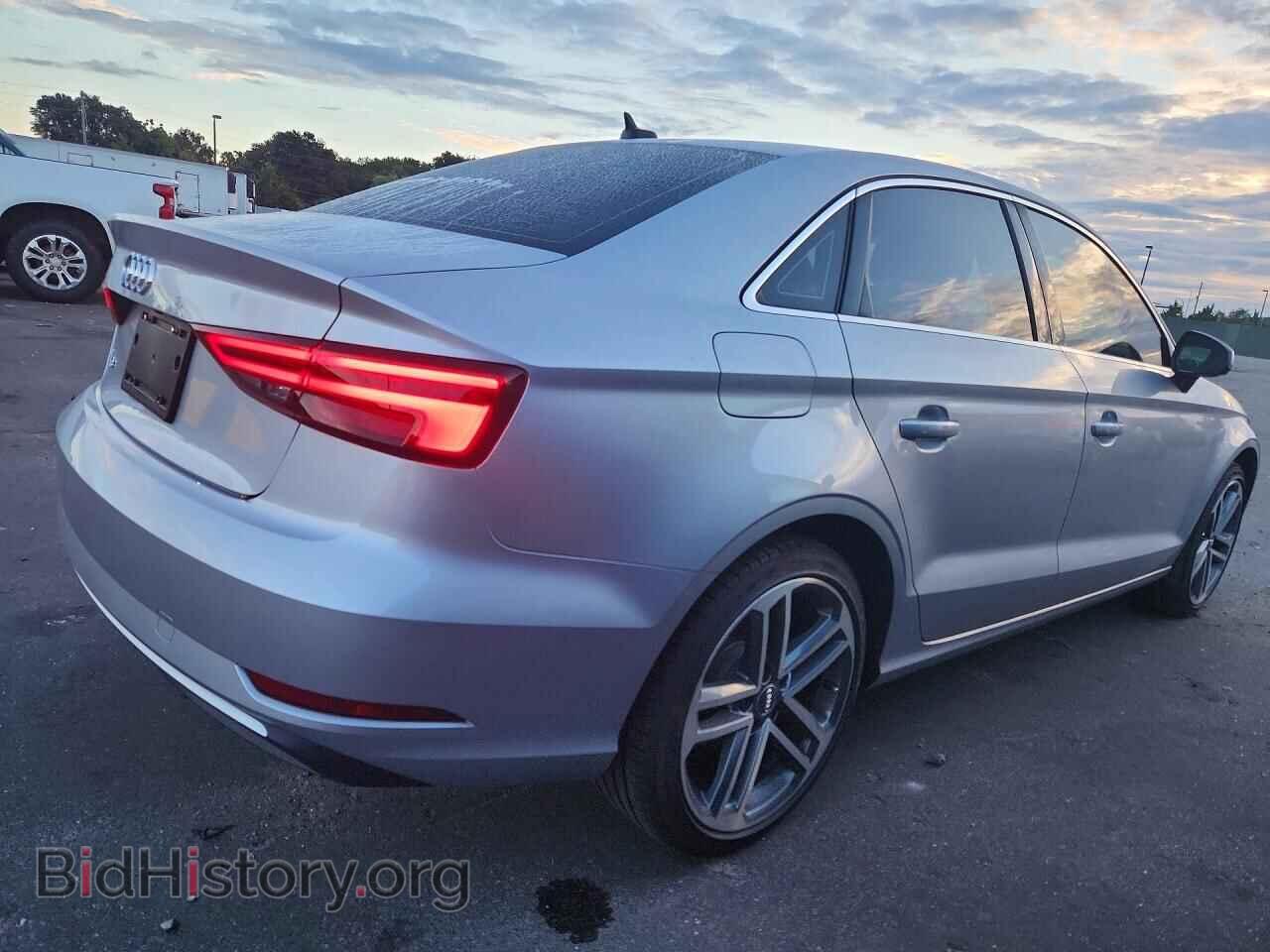 2019 AUDI A3 - VIN: WAUAUGFF6K1024746 - Photo 3