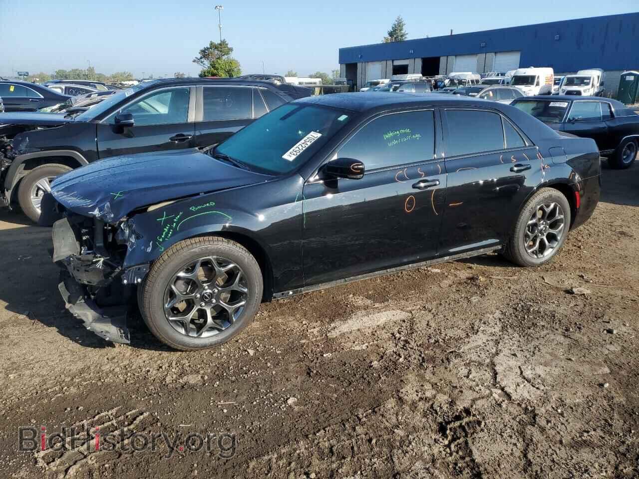 Фотография 2C3CCAGG0HH619173 - CHRYSLER 300 2017
