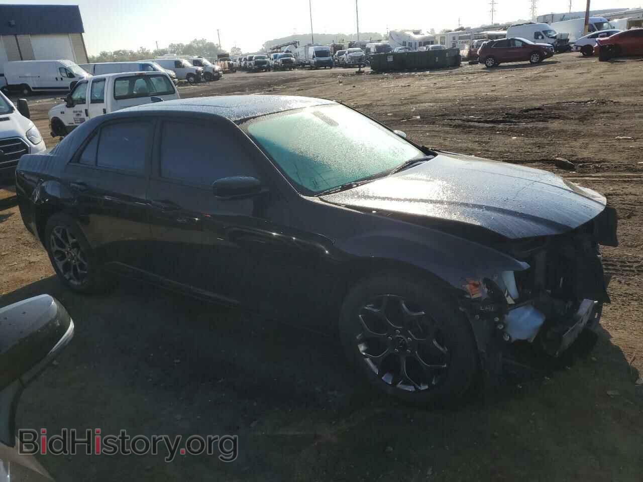 2017 CHRYSLER 300 - VIN: 2C3CCAGG0HH619173 - Фото 4