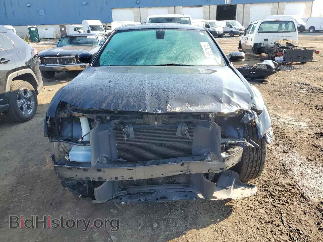2017 CHRYSLER 300 - VIN: 2C3CCAGG0HH619173 - Фото 5