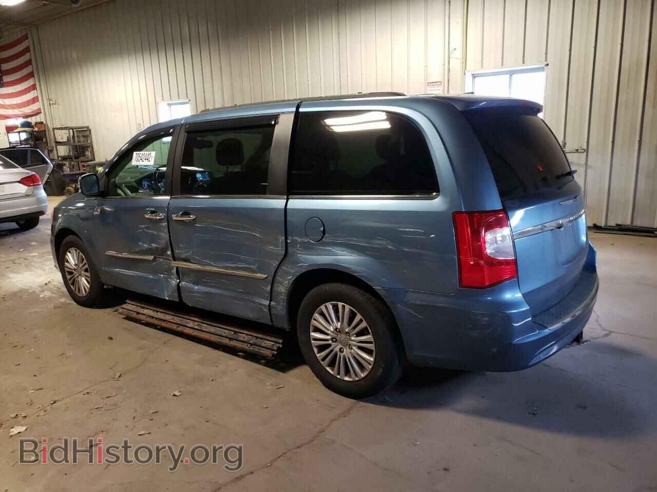 2011 CHRYSLER MINIVAN - VIN: 2A4RR8DG4BR797441 - Photo 2