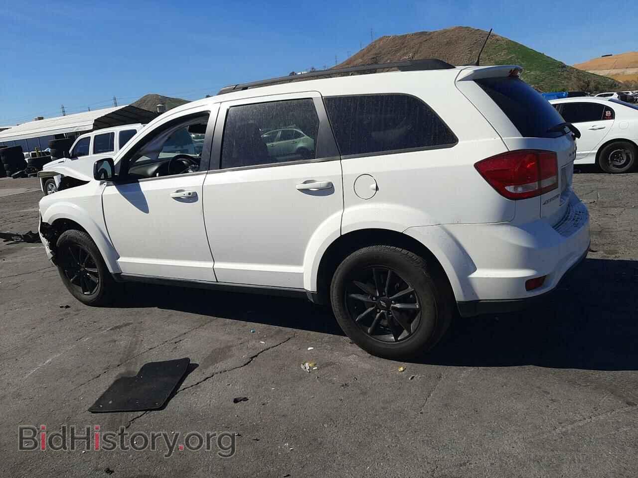 2019 DODGE JOURNEY - VIN: 3C4PDCBB2KT773755 - Фото 2