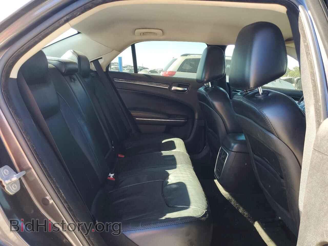 2015 CHRYSLER 300 - VIN: 2C3CCAAGXFH930695 - Photo 10