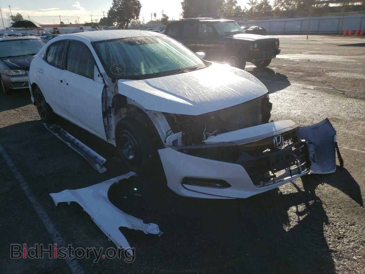 Фотография SHHFK7H42KU405090 - HONDA CIVIC 2019