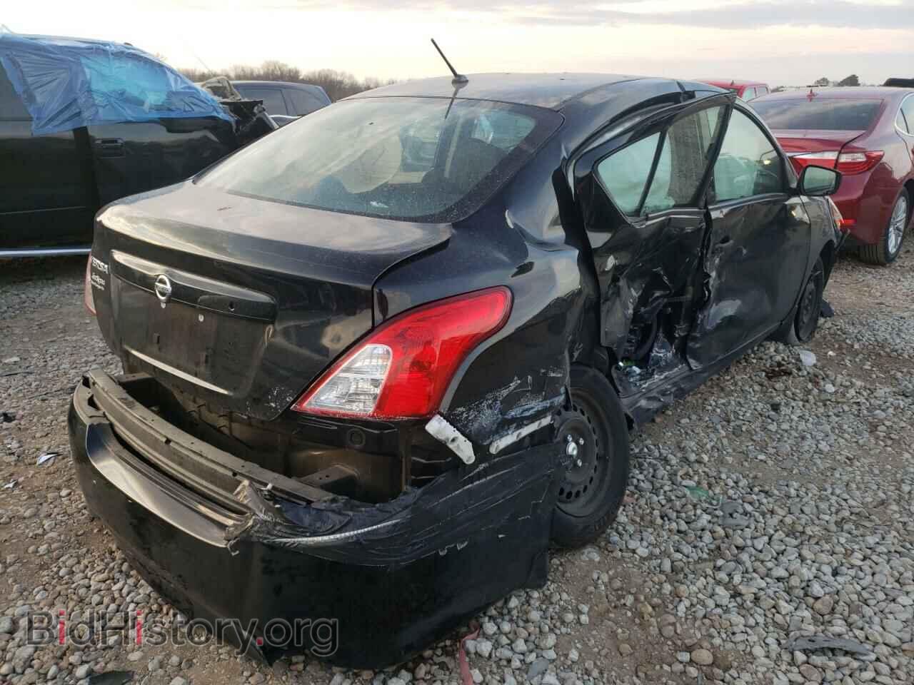 2017 NISSAN VERSA - VIN: 3N1CN7AP3HL907779 - Фото 4