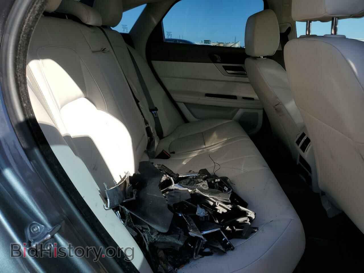 2017 JAGUAR XF - VIN: SAJBD4BV6HCY27607 - Фото 10