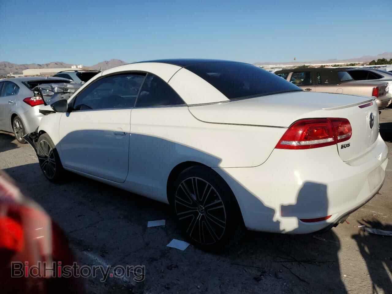 2013 VOLKSWAGEN EOS - VIN: WVWBW8AH1DV001130 - Фото 2