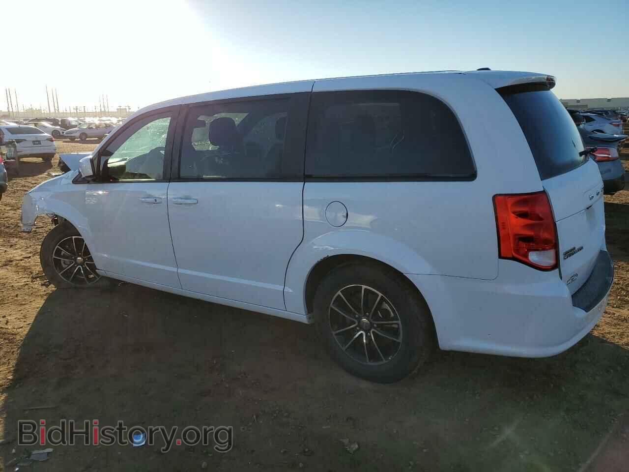 2018 DODGE CARAVAN - VIN: 2C4RDGBG1JR184340 - Фото 2