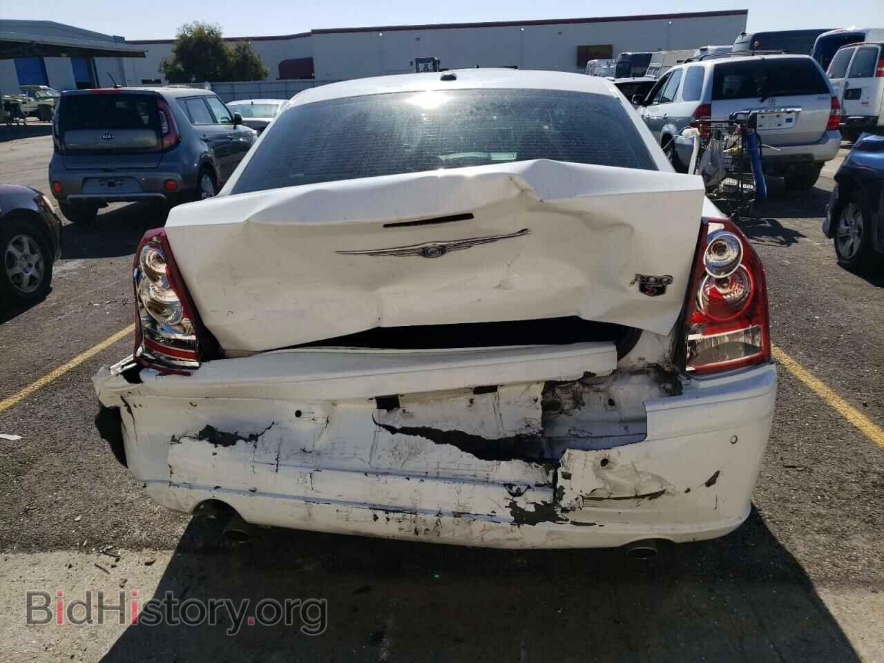 2010 CHRYSLER 300 - VIN: 2C3CA9CTXAH255762 - Фото 6