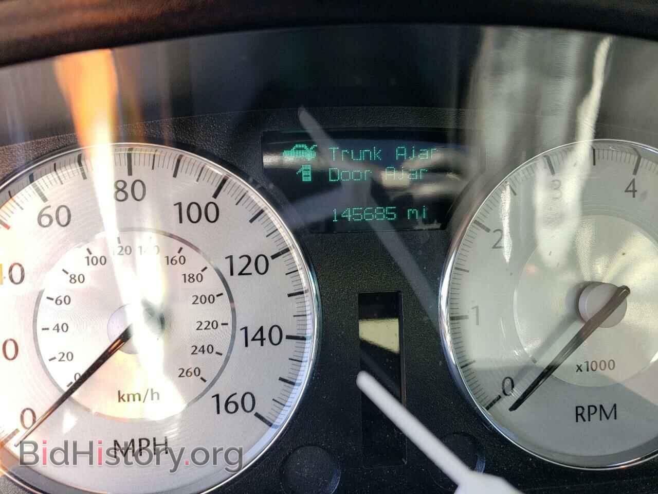 2010 CHRYSLER 300 - VIN: 2C3CA9CTXAH255762 - Фото 9