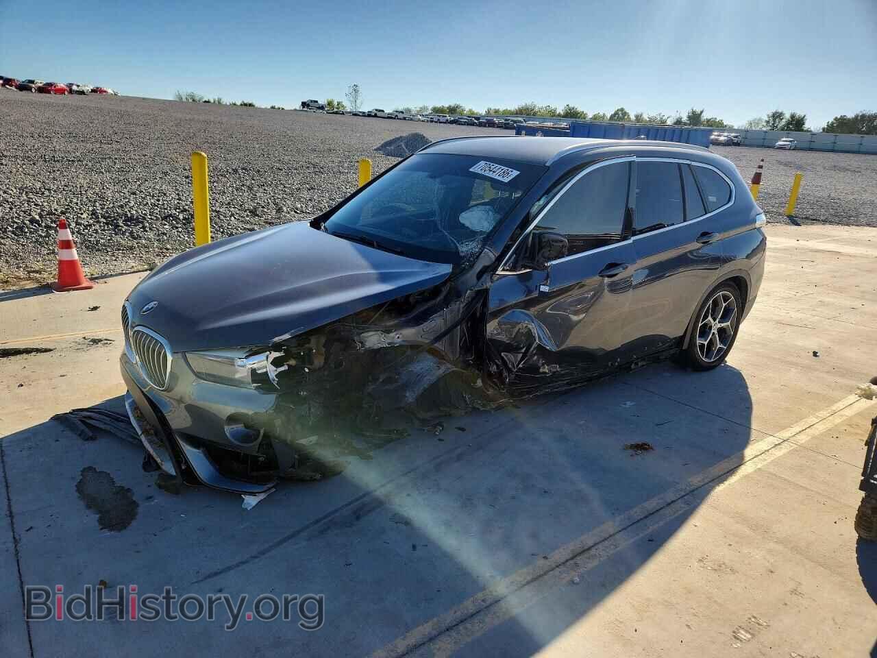 Фотография WBXHT3C33GP886305 - BMW X1 2016