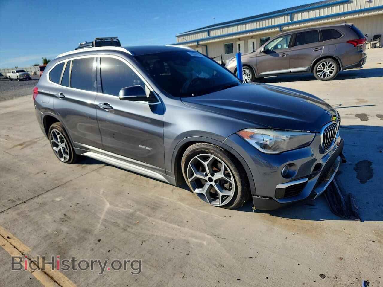 2016 BMW X1 - VIN: WBXHT3C33GP886305 - Фото 4