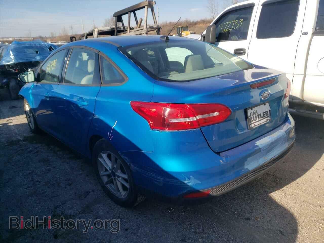2017 FORD FOCUS - VIN: 1FADP3F2XHL251731 - Фото 3