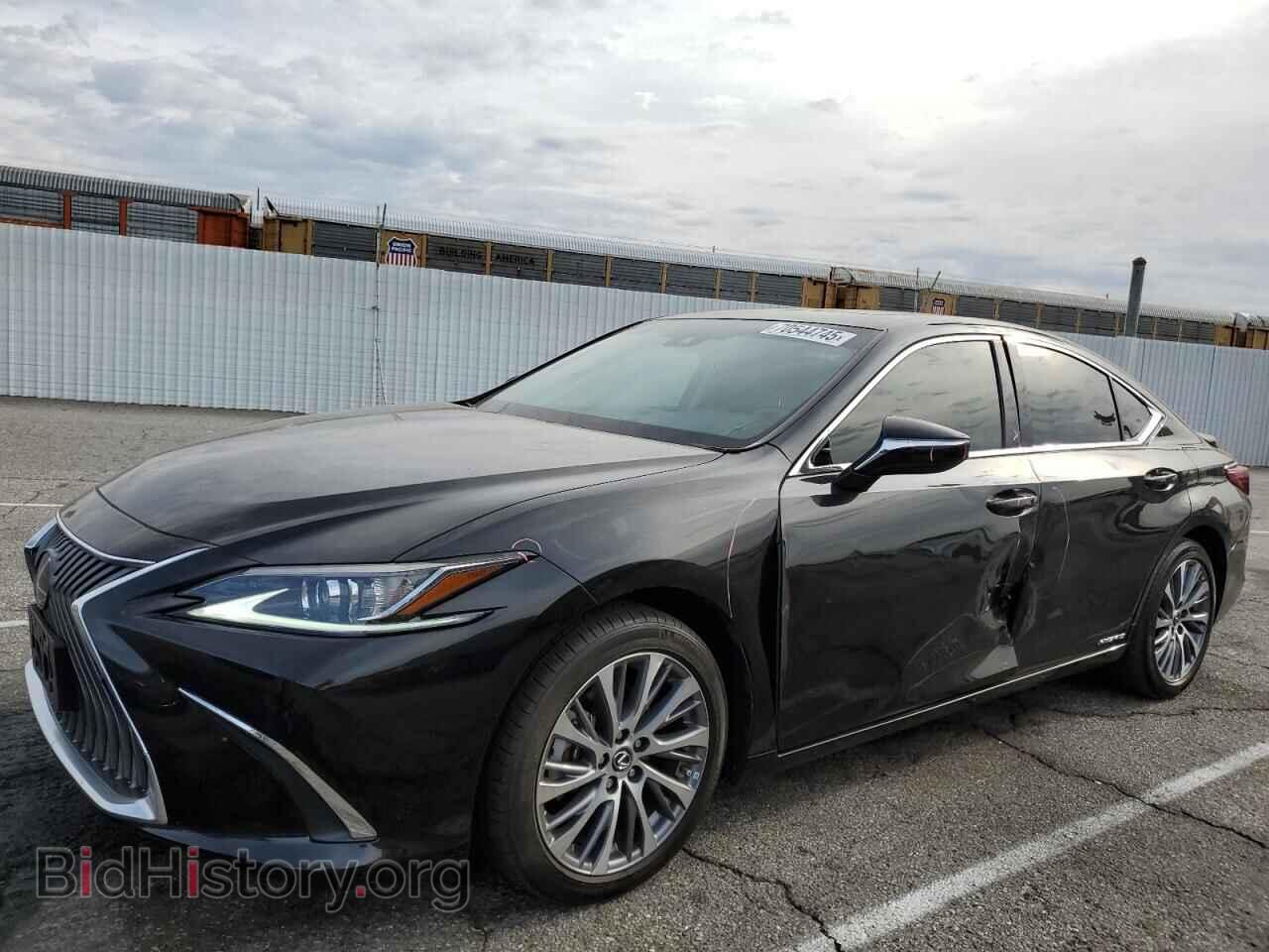 Photo 58ADA1C17MU010116 - LEXUS ES300 2021