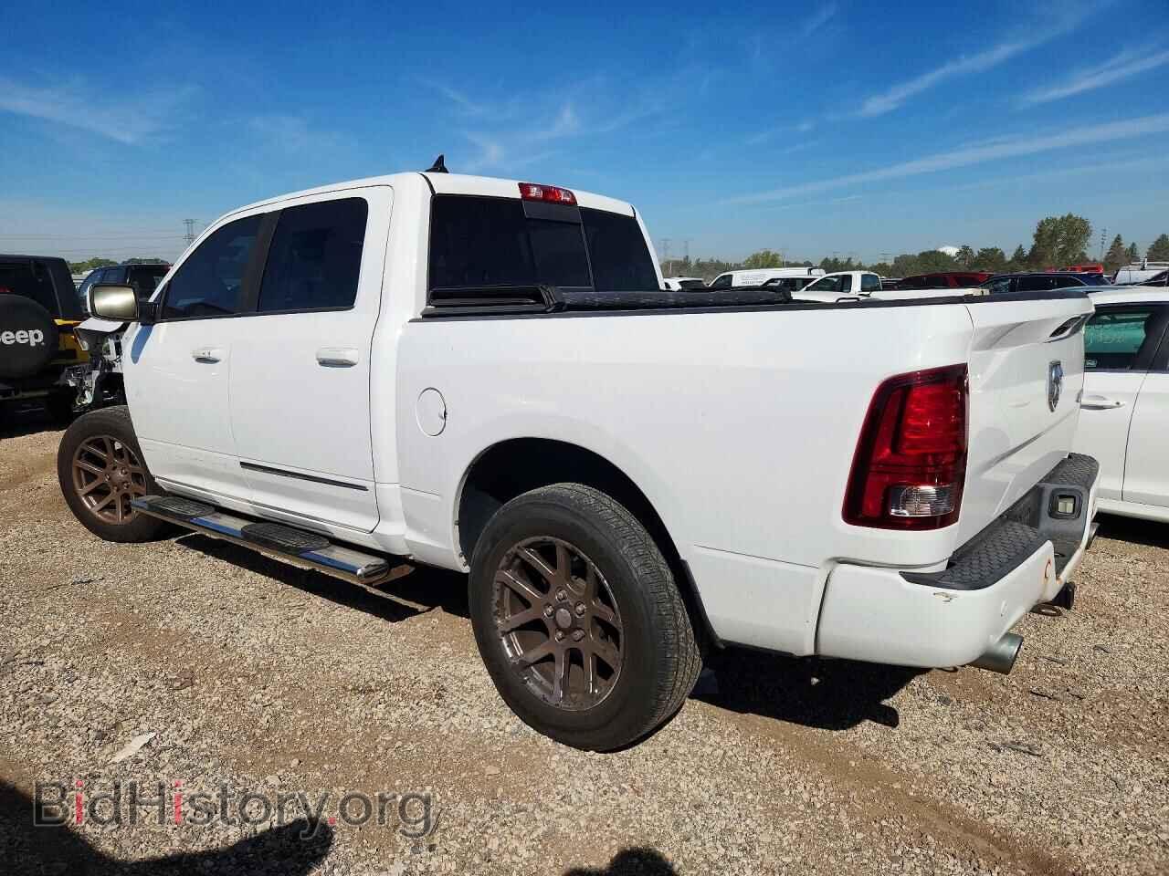 2016 RAM 1500 - VIN: 1C6RR7MT0GS180497 - Фото 2