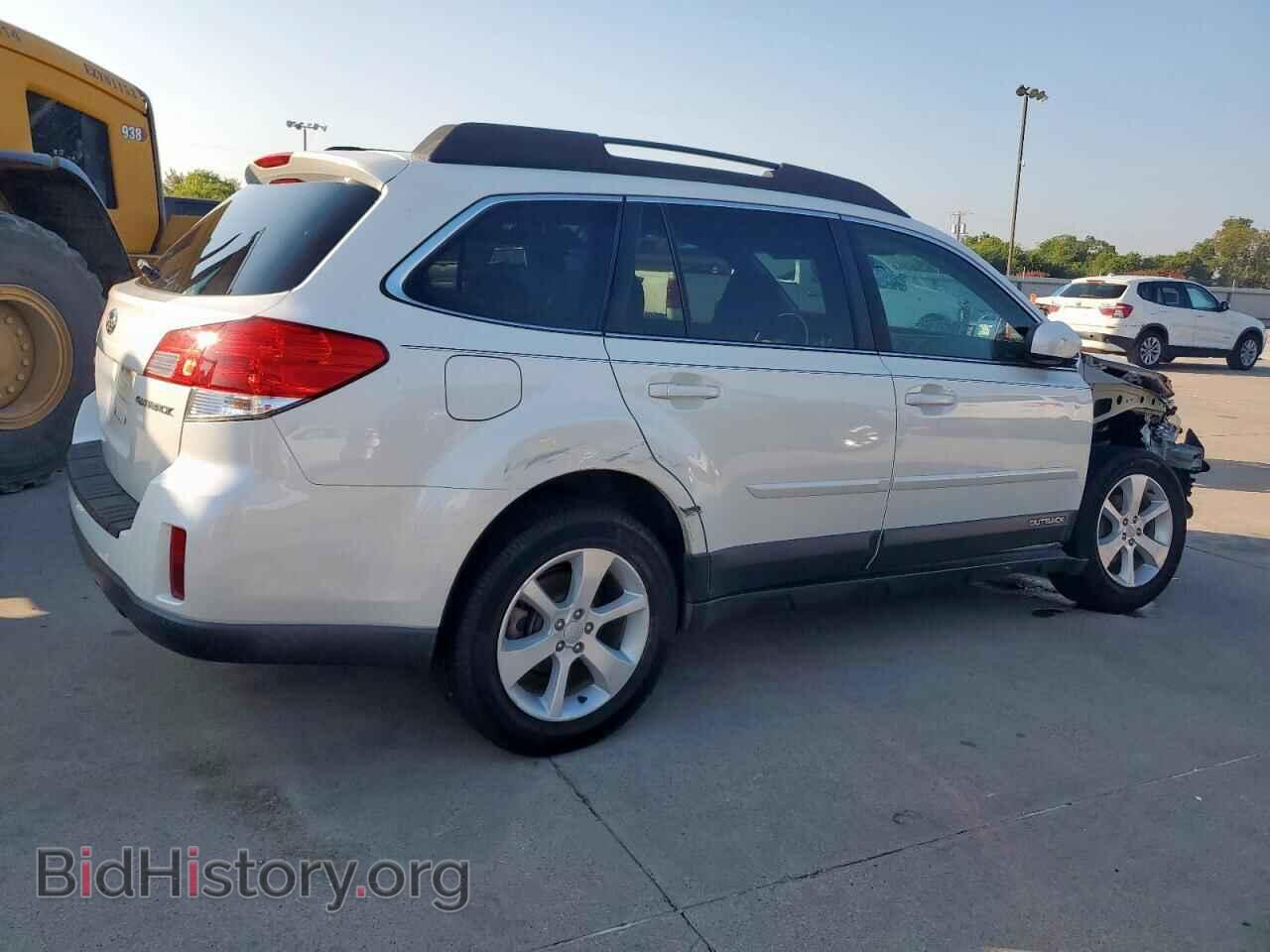 2013 SUBARU OUTBACK - VIN: 4S4BRCCC2D3268375 - Фото 3
