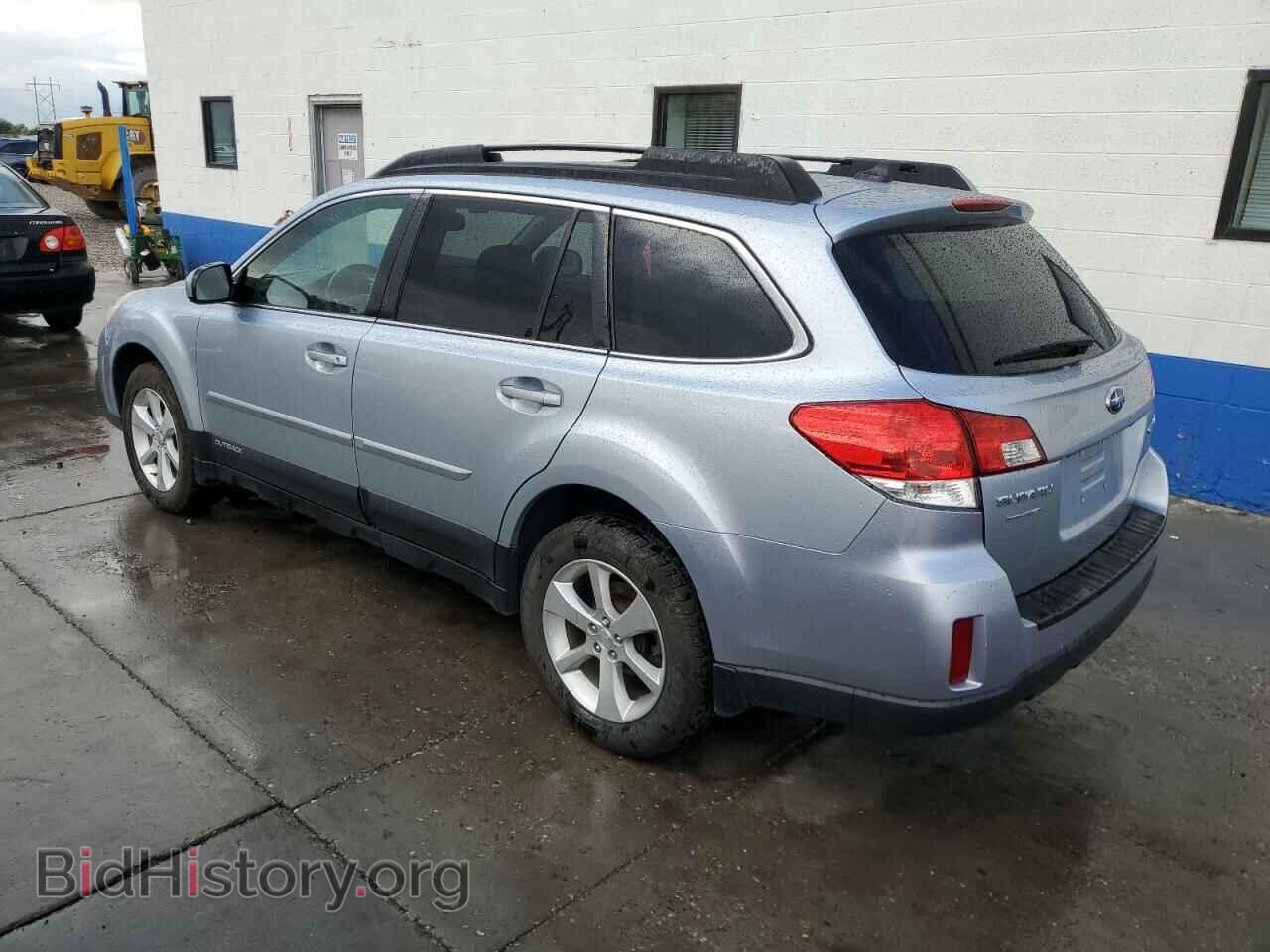 2014 SUBARU OUTBACK - VIN: 4S4BRCNC4E3201209 - Photo 2