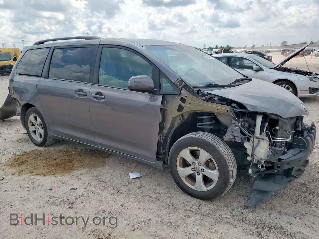 2016 TOYOTA All Models - VIN: 5TDKK3DC2GS697073 - Фото 4