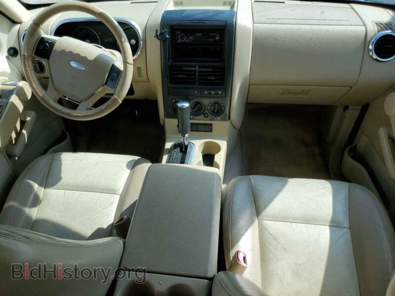2006 Ford EXPLORER (VIN 1FMEU73E36UB36629) — фото 8 из 13