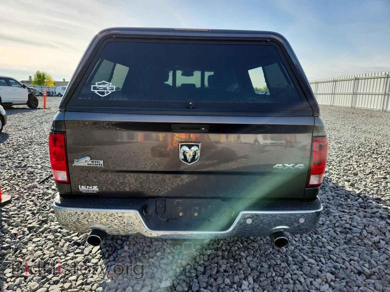 2015 RAM 1500 - VIN: 1C6RR7TT1FS761491 - Photo 6