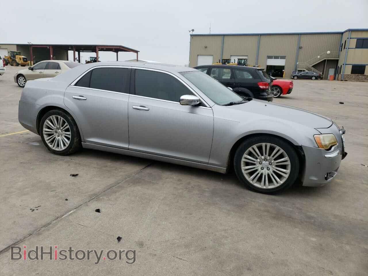 2011 CHRYSLER 300 - VIN: 2C3CA6CT1BH531262 - Фото 4