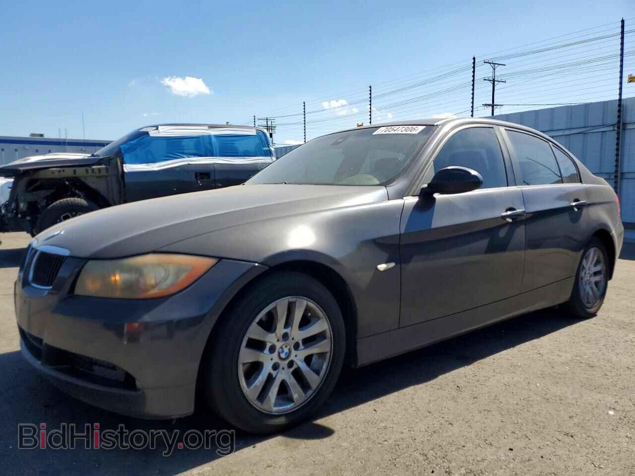 Photo WBAVC53557FZ73333 - BMW 3 SERIES 2007