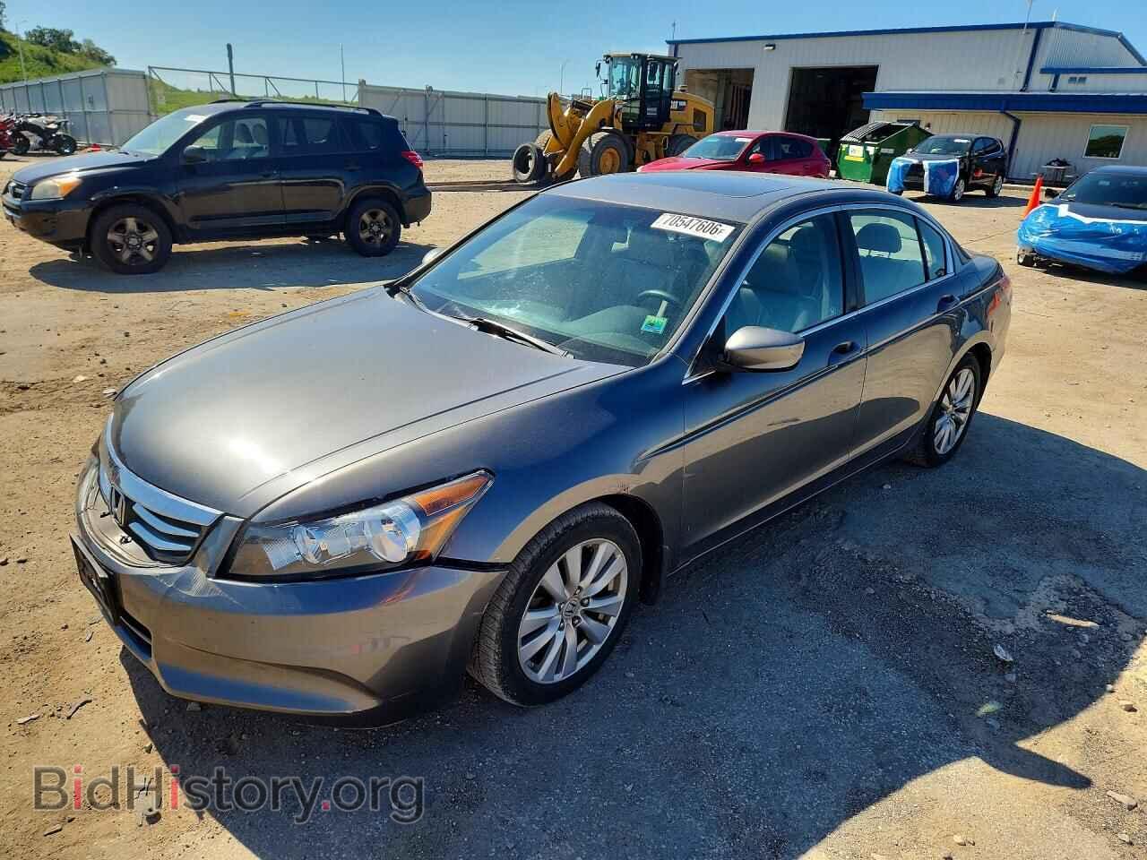 Фотография 1HGCP2F84BA035107 - HONDA ACCORD 2011