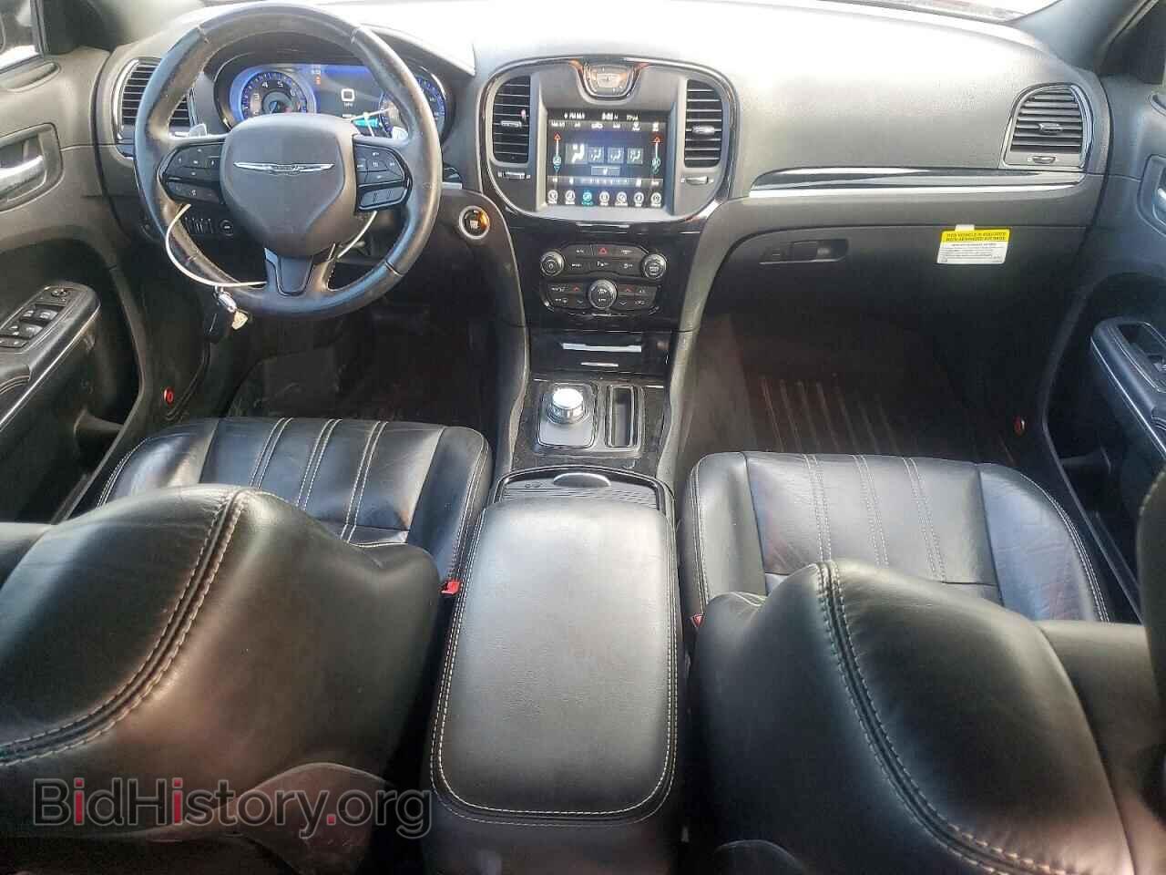 2017 CHRYSLER 300 - VIN: 2C3CCAGG9HH637591 - Photo 8