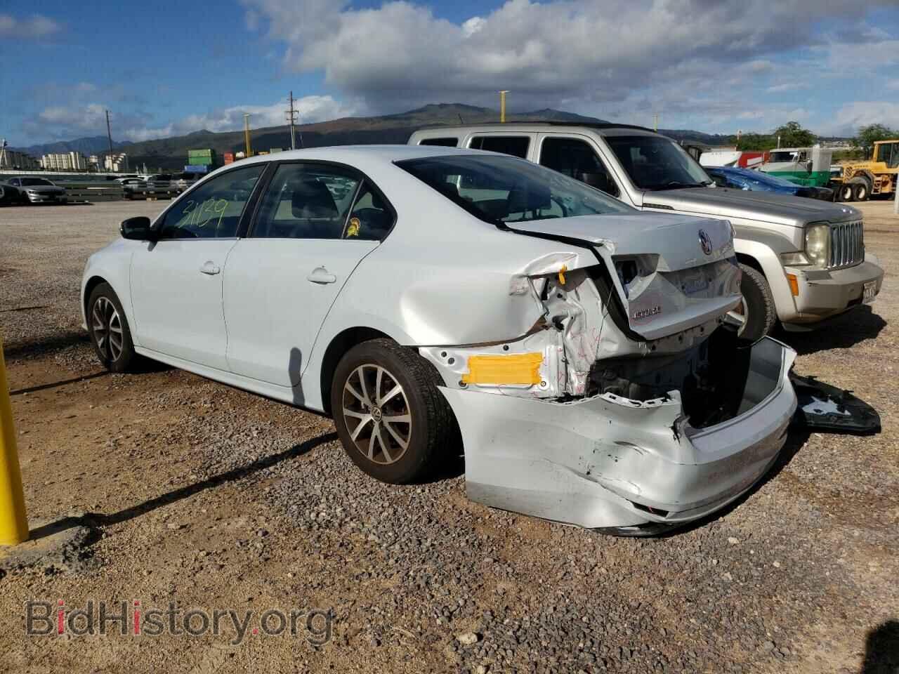 2017 VOLKSWAGEN JETTA - VIN: 3VWDB7AJ2HM302357 - Фото 3