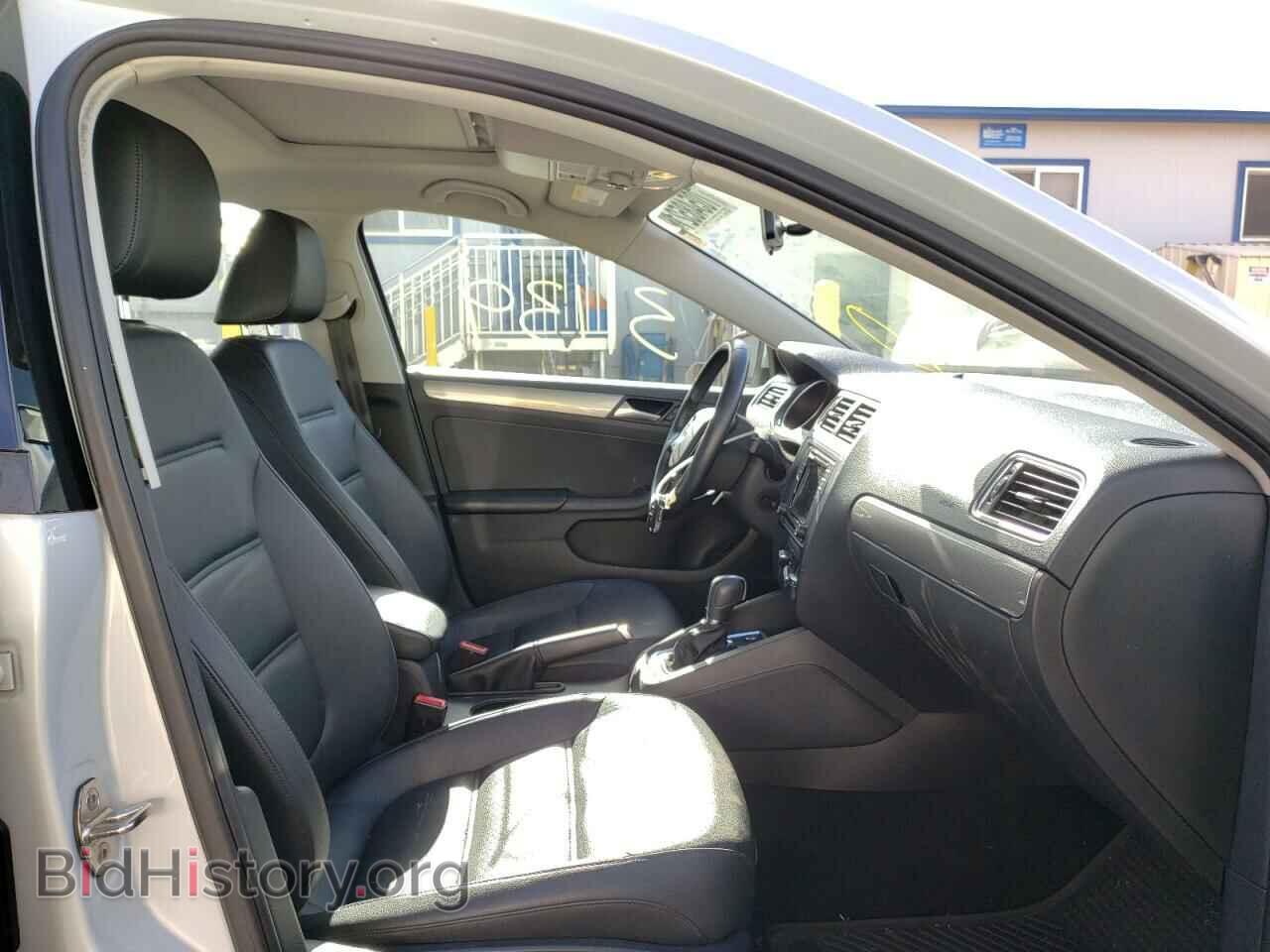 2017 VOLKSWAGEN JETTA - VIN: 3VWDB7AJ2HM302357 - Фото 5