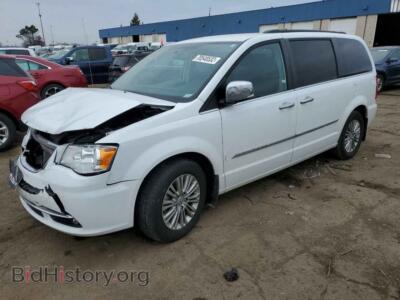 2015 Chrysler MINIVAN Town & COU, белый — VIN 2C4RC1CG5FR742258, Copart
