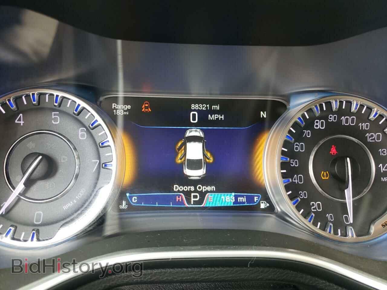 2016 CHRYSLER 200 - VIN: 1C3CCCCB0GN147391 - Фото 9