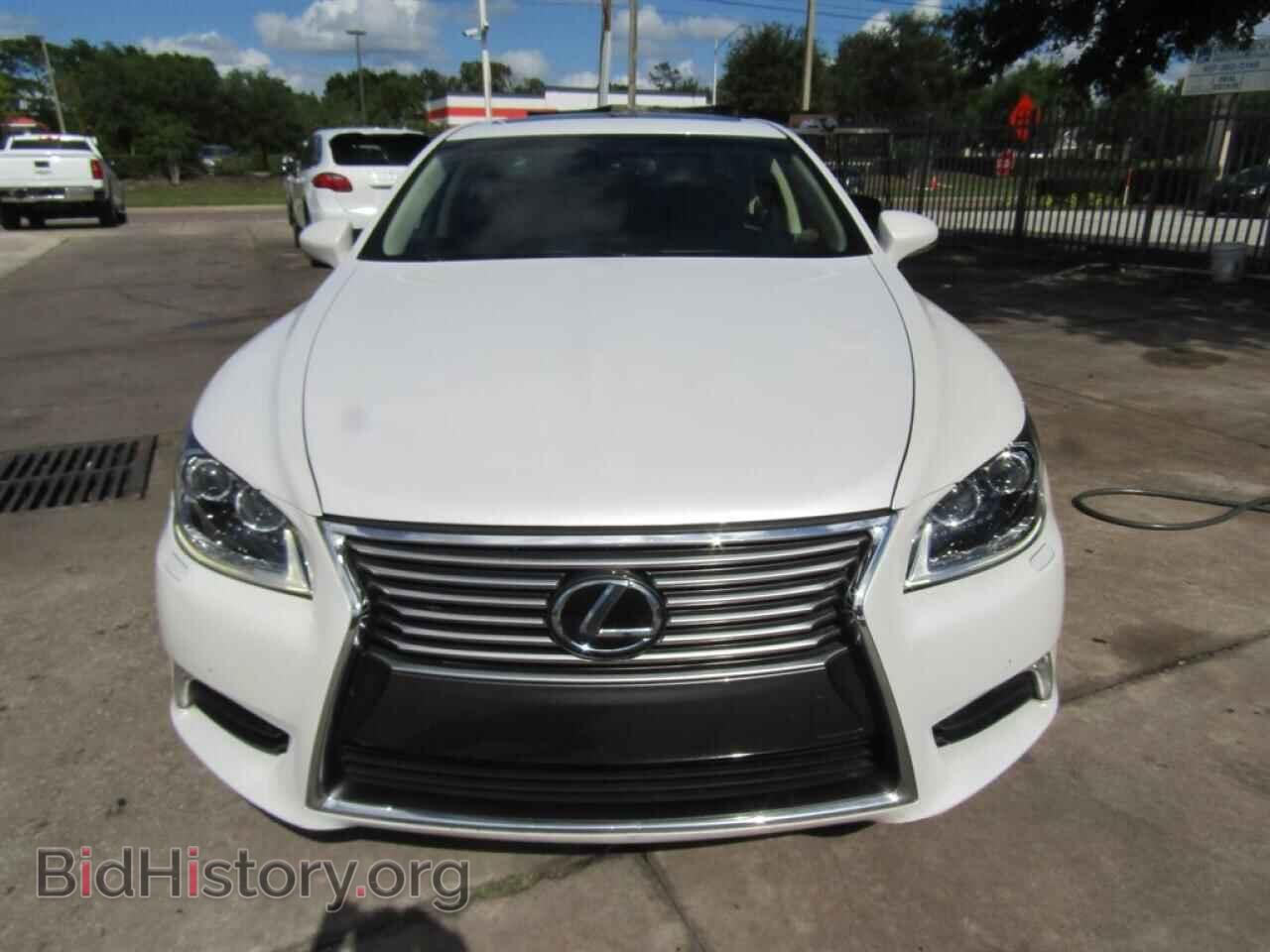 2017 LEXUS LS460 - VIN: JTHBL5EFXH51449XX - Photo 3