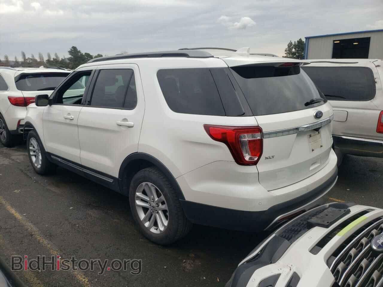 2017 FORD EXPLORER - VIN: 1FM5K7D88HGA43654 - Фото 2