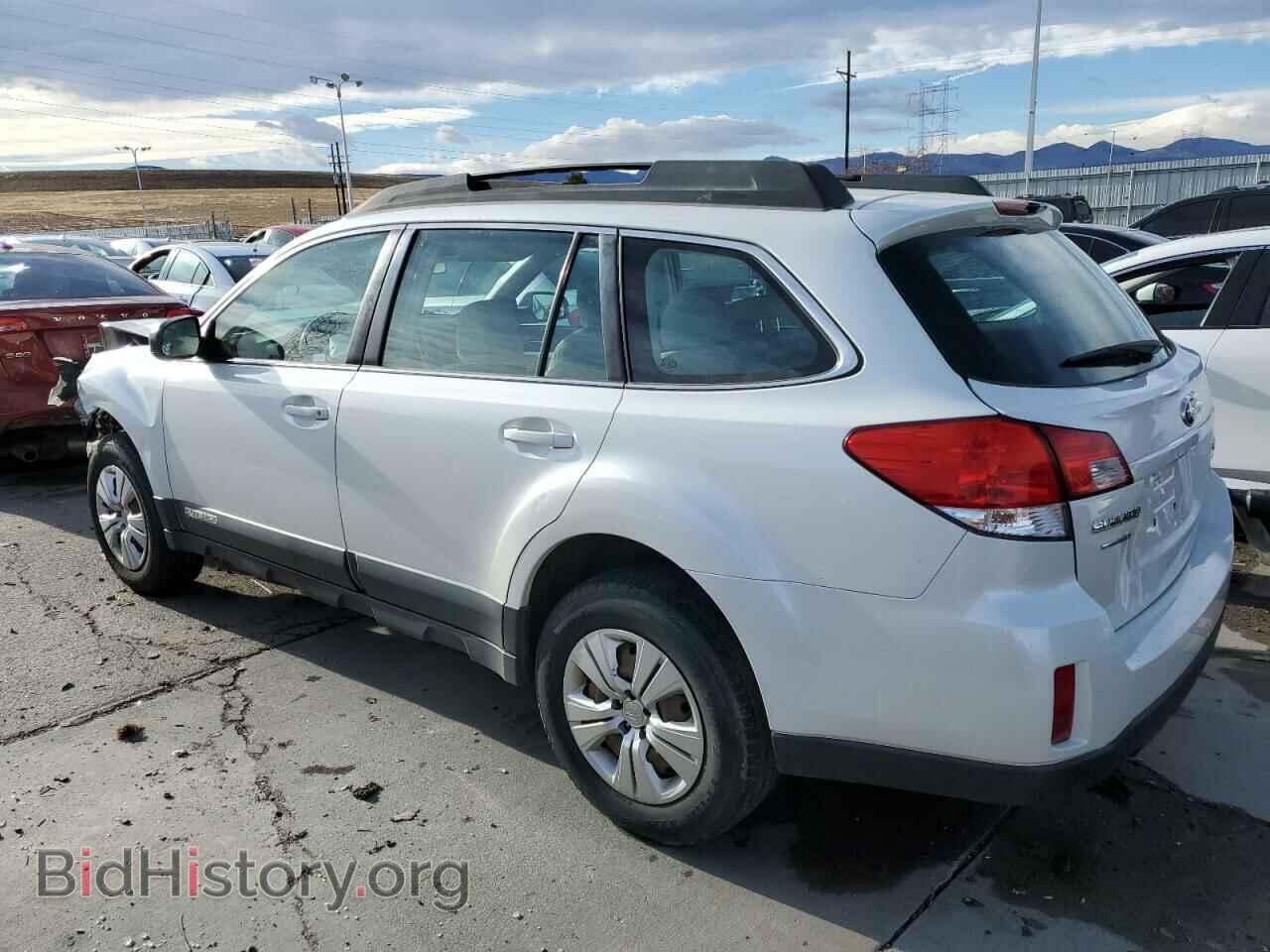 2010 SUBARU OUTBACK - VIN: 4S4BRBAC8A3325543 - Фото 2