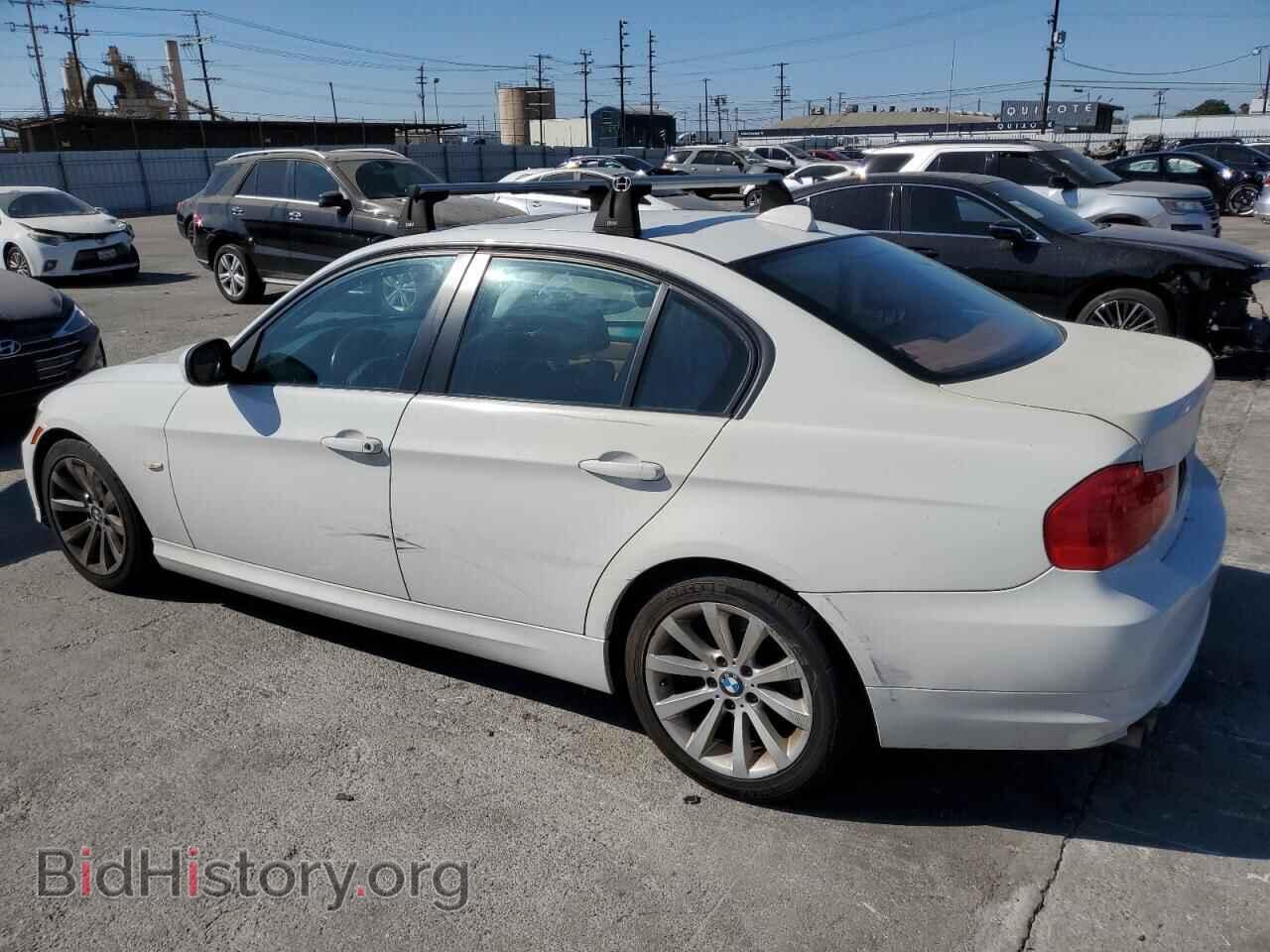 2011 BMW 3 SERIES - VIN: WBAPH5G51BNM76430 - Фото 2
