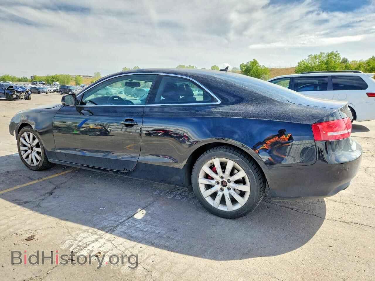 2011 AUDI A5 - VIN: WAULFAFRXBA009970 - Фото 2
