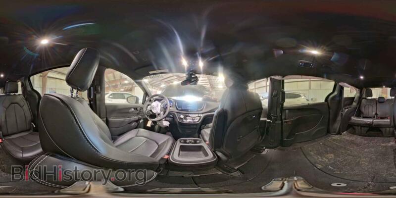 2025 Chrysler PACIFICA (VIN 2C4RC1BG3SR558366) — photo 15 of 15