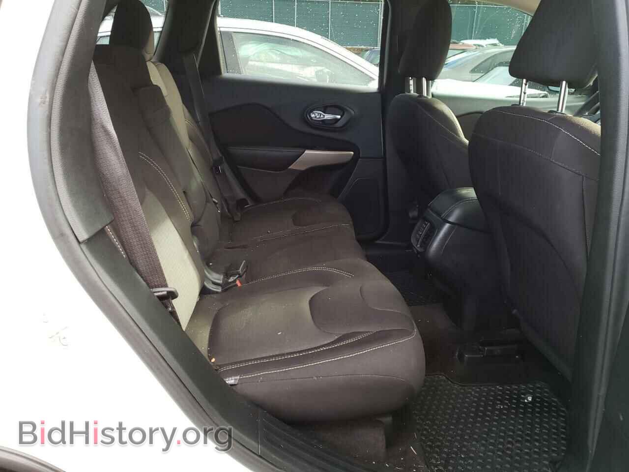 2017 JEEP CHEROKEE - VIN: 1C4PJMCS2HW657388 - Фото 6