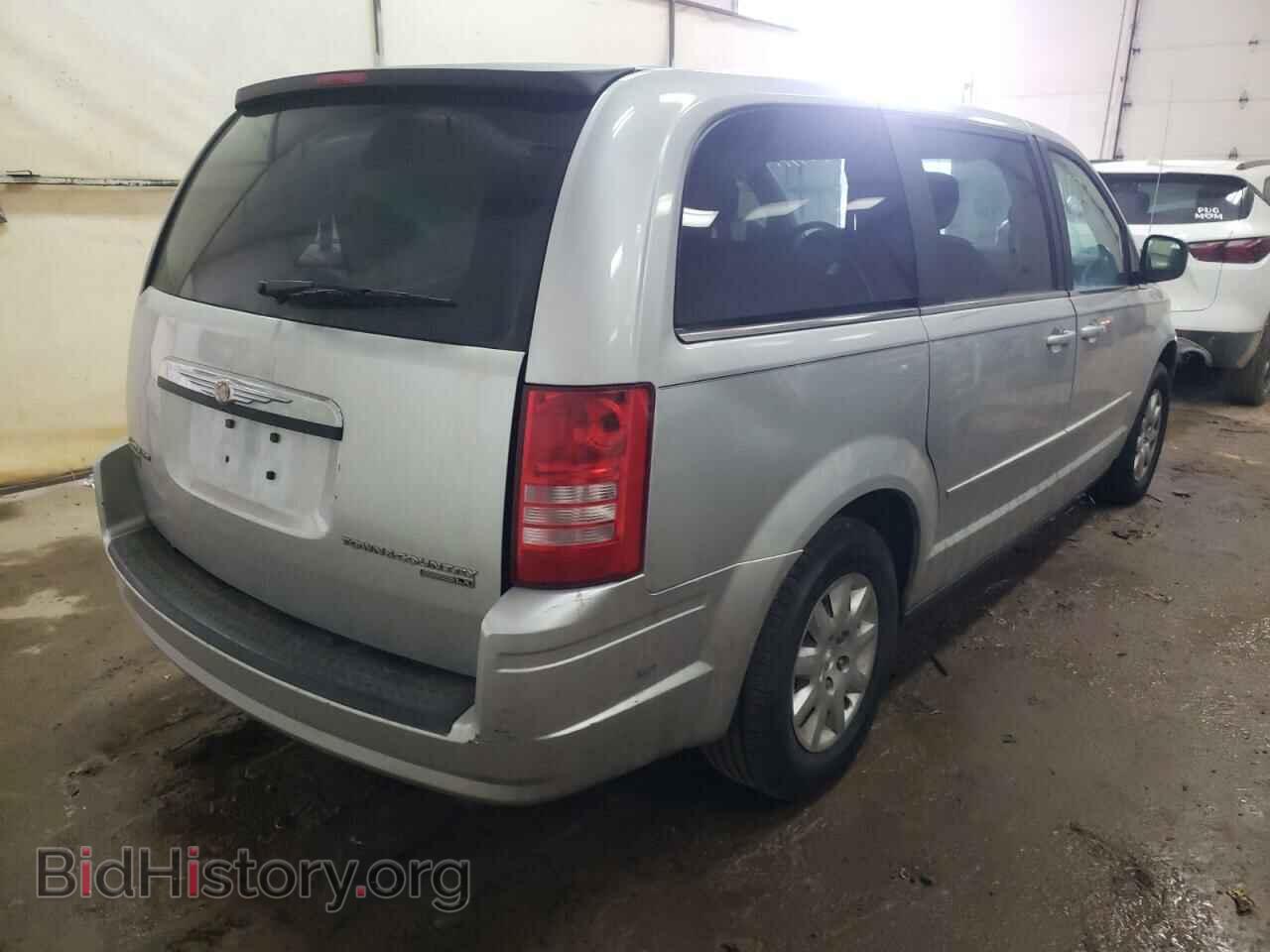 2009 CHRYSLER MINIVAN - VIN: 2A8HR44E99R526869 - Фото 4