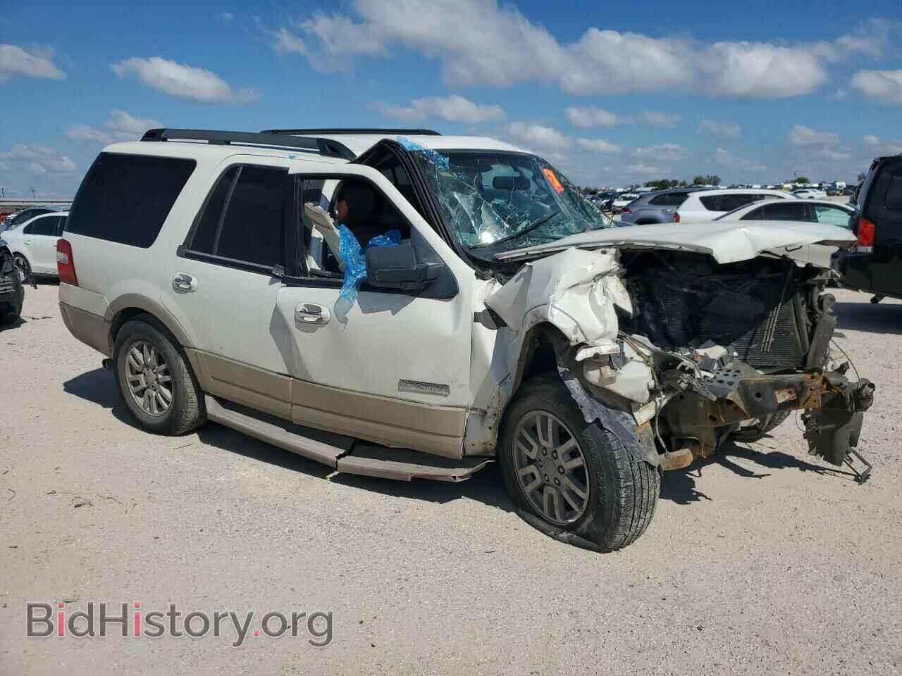 2008 FORD EXPEDITION - VIN: 1FMFU17508LA15593 - Фото 4